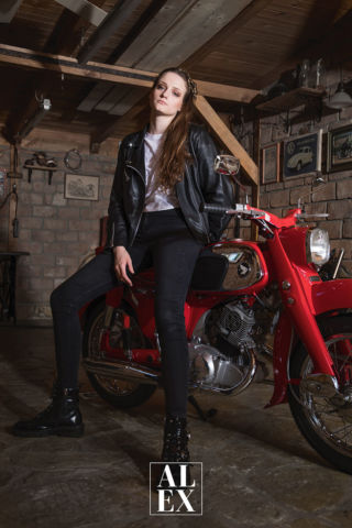 Aleksandra Đurović | Model: Višnja Stojanović
